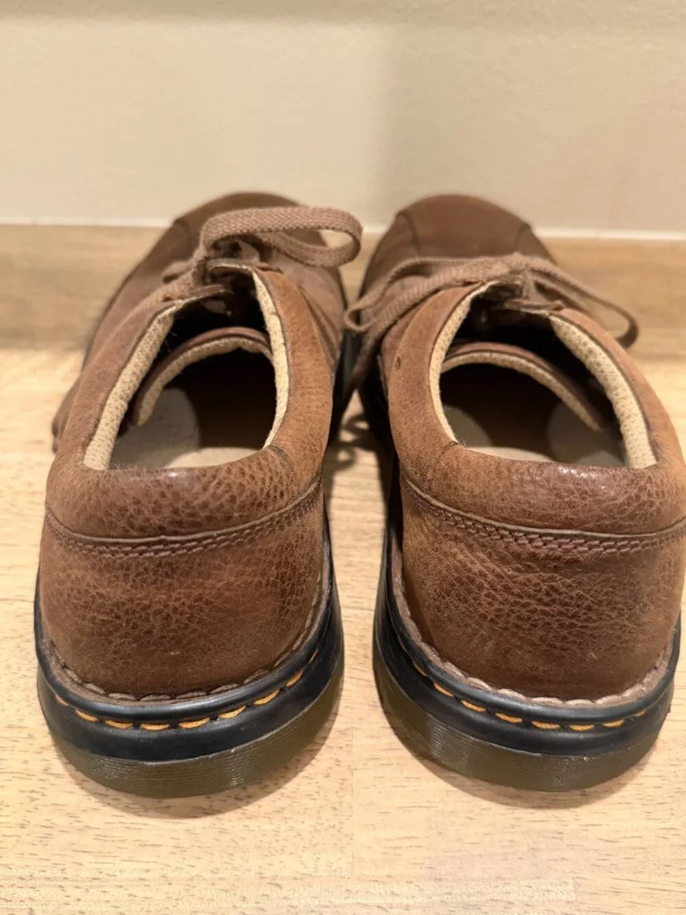 Dr. Martens John Brown Leather Oxford Shoes Mens Size 12 Low Top Walkers